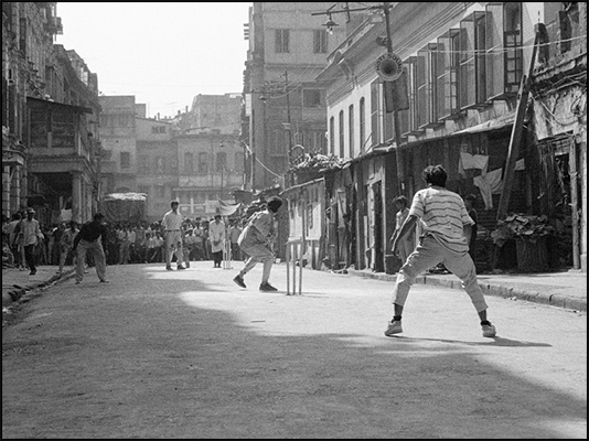 <strong>1992 - Cricket... su strada - Calcutta</strong><br /> <br /><em>♫ Keit Jarrett - Four Artists - Margot.mp3</em>