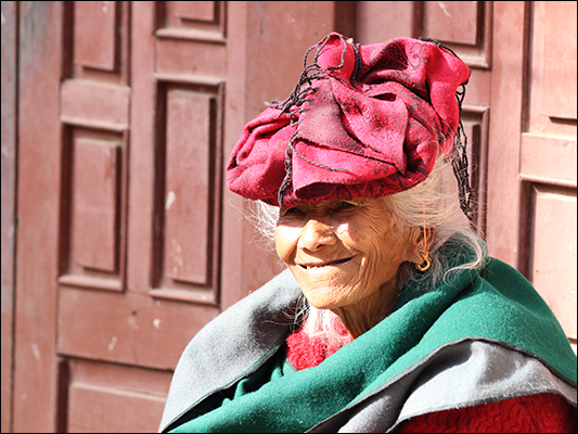 <strong>Cappellino ultima moda...</strong><br /> <br /><em>♫ Lionel Hampton - The best of - Airmail special.mp3</em>