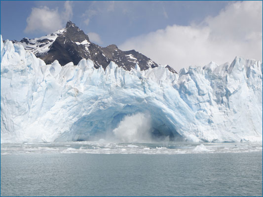 <strong>Lago Argentino - Glaciar Perito Moreno</strong><br /> <br /><em>♫ Chick Corea & Gary Burton - Crystal Silence - Crystal Silence.mp3</em>