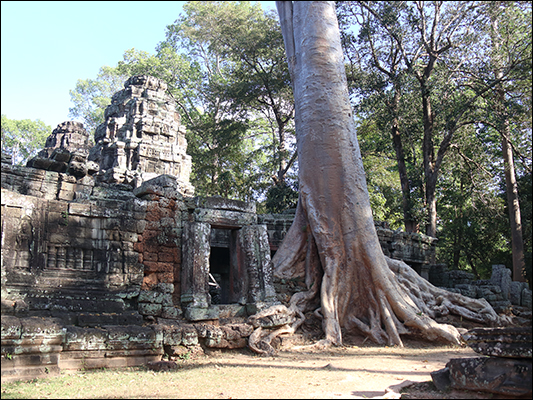 <strong>Banteay Kdei Temple </strong><br /> <br /><em>♫ Chick Corea & Gary Burton - Children's Song.mp3</em>