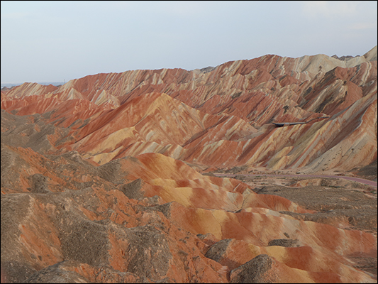 <strong>Zhangye Danxia, le montagne arcobaleno</strong><br /> <br /><em>♫ Petra Magoni - Musica Nuda 2 - Overtherainbow.mp3</em>