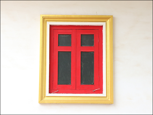 <strong>Nel White Horse Temple</strong><br /> <br /><em>♫ Petra Magoni - Musica Nuda 2 - Overtherainbow.mp3</em>