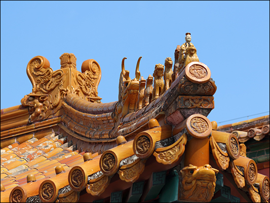 <strong>Bestie del tetto...</strong><br /> <br /><em>♫ Petra Magoni - Musica Nuda 2 - Cometogether.mp3</em>