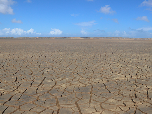 <strong>Palude rinsecchita nel deserto della Guajira</strong><br /> <br /><em>♫ Chick Corea & Gary Burton - Crystal Silence - What Game Shall We Play Today.mp3 </em>