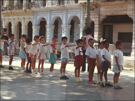 <strong>Ora d'aria a L'Avana</strong><br /> <br /><em>♫ Polo Montañez - Guajiro Natural - Quien Será.mp3</em>