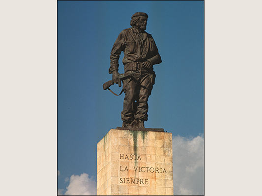 <strong>Ricordo del Che a Santa Clara</strong><br /> <br /><em>♫ Polo Montañez - Guajiro Natural - Quien Será.mp3</em>