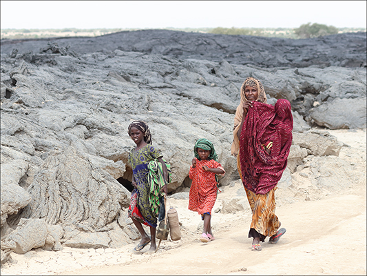 <strong>A zonzo tra la lava</strong><br /> <br /><em>♫ Di Meola, McLaughlin e de Lucía - Passion, Grace and Fire.mp3</em>