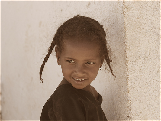 <strong>Ad Harar Jugol</strong><br /> <br /><em>♫ Di Meola, McLaughlin e de Lucía - Passion, Grace and Fire.mp3</em>