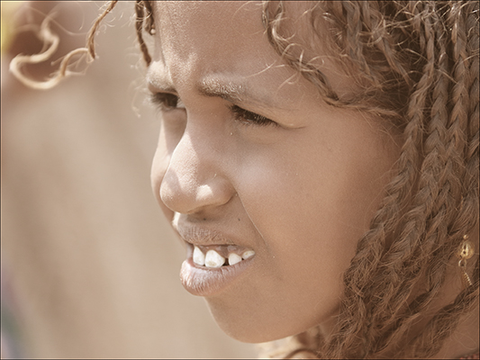 <strong>Attenta...</strong><br /> <br /><em>♫ Di Meola, McLaughlin e de Lucía - Passion, Grace and Fire.mp3</em>