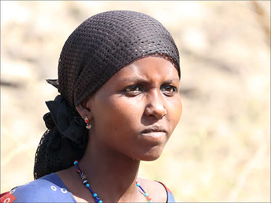 <strong>Donna di etnia Afar</strong><br /> <br /><em>♫ Di Meola, McLaughlin e de Lucía - Passion, Grace and Fire.mp3</em>