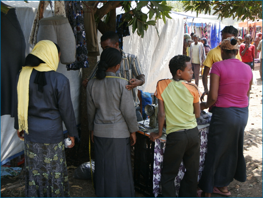 <strong>Sarto</strong><br /> <br /><em>♫ Petra Magoni - Musica Nuda 2 - Levieennoir.mp3</em>