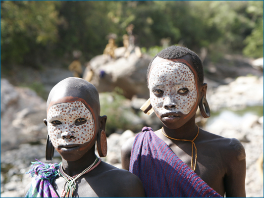 <strong>Kormu</strong><br /> <br /><em>♫ Petra Magoni - Musica Nuda 2 - Couleurcafe.mp3</em>