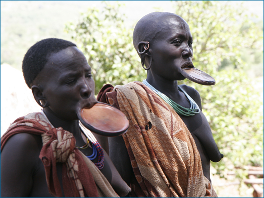 <strong>Kormu</strong><br /> <br /><em>♫ Petra Magoni - Musica Nuda 2 - Couleurcafe.mp3</em>