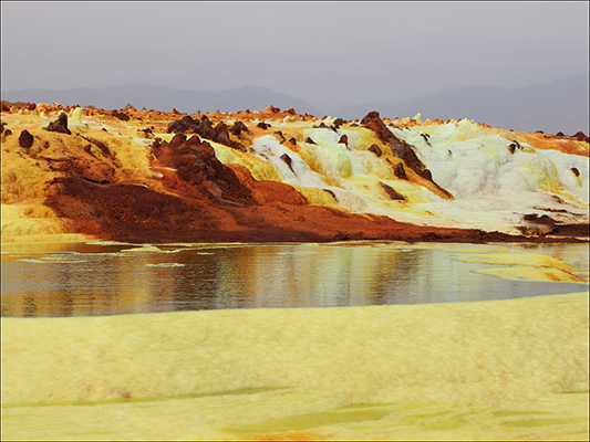 <strong>Un arcobaleno terrestre sul Dallòl</strong><br /> <br /><em>♫ Di Meola, McLaughlin e de Lucía - Passion, Grace and Fire - Sichia.mp3</em>