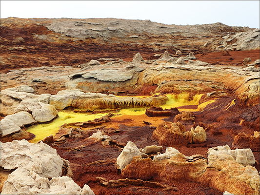 <strong>Vulcano Dallòl</strong><br /> <br /><em>♫ Di Meola, McLaughlin e de Lucía - Passion, Grace and Fire - Sichia.mp3</em>