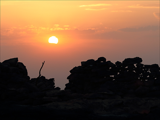 <strong>Tramonto sull’Erta Ale</strong><br /> <br /><em>♫ Di Meola, McLaughlin e de Lucía - Passion, Grace and Fire - Sichia.mp3</em>