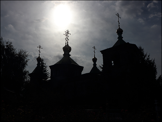 <strong>Holy Trinity Cathedral a Karakol</strong><br /> <br /><em>♫ Chick Corea & Gary Burton - Crystal Silence - Arise, Her Eyes.mp3</em>