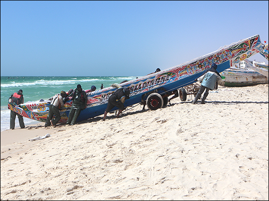 <strong>Parcheggio... a Nouakchott</strong><br /> <br /><em>♫ Overtherainbow.mp3</em>