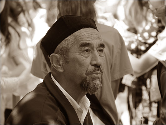 <strong>Samarcanda - Madrasa Cher-Dor </strong><br /> <br /><em>♫ Lionel Hampton - Walkman Jazz - Je Ne Sais Pas.mp3</em>